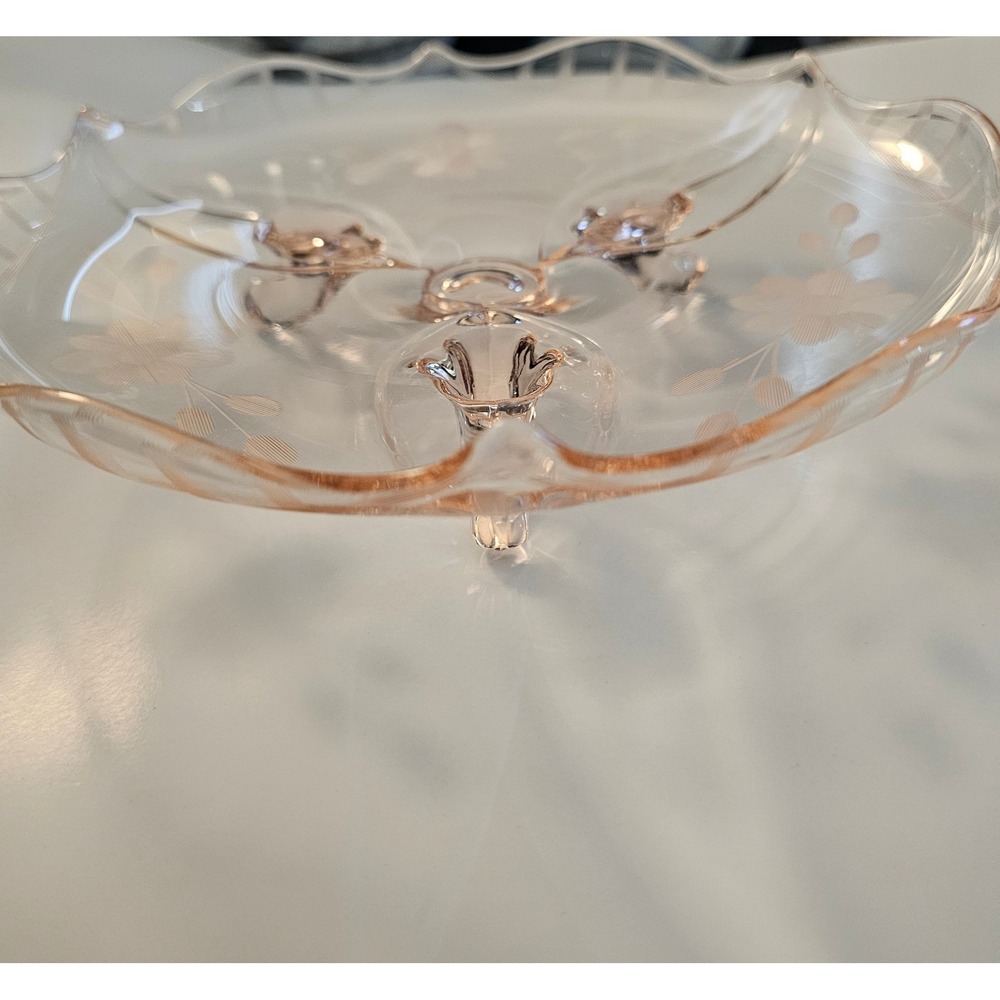 Vintage‎ Pink Manganese Depression Glass Etched Floral Footed Bowl Scalloped 8"